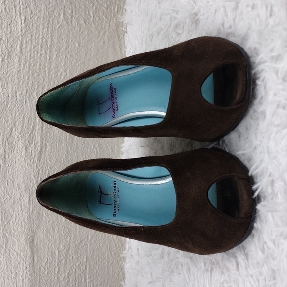 Thierry Rabotin Vintage Brown Suede Leather Almond Peep Toe Blocked Heel Shoe - Picture 3 of 15
